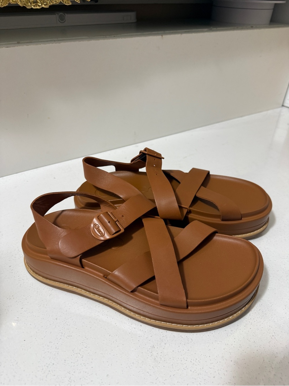 Chaco tan color brand new sandle size 8 - Picture 7 of 16